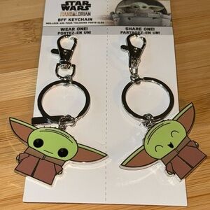 STAR WARS MANDALORIAN  BEST FRIENDS key chain set